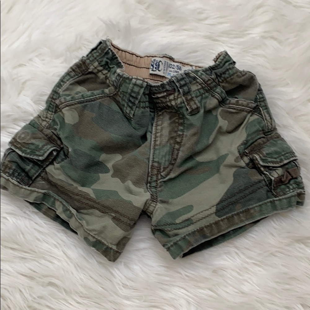 Camo cargo shorts